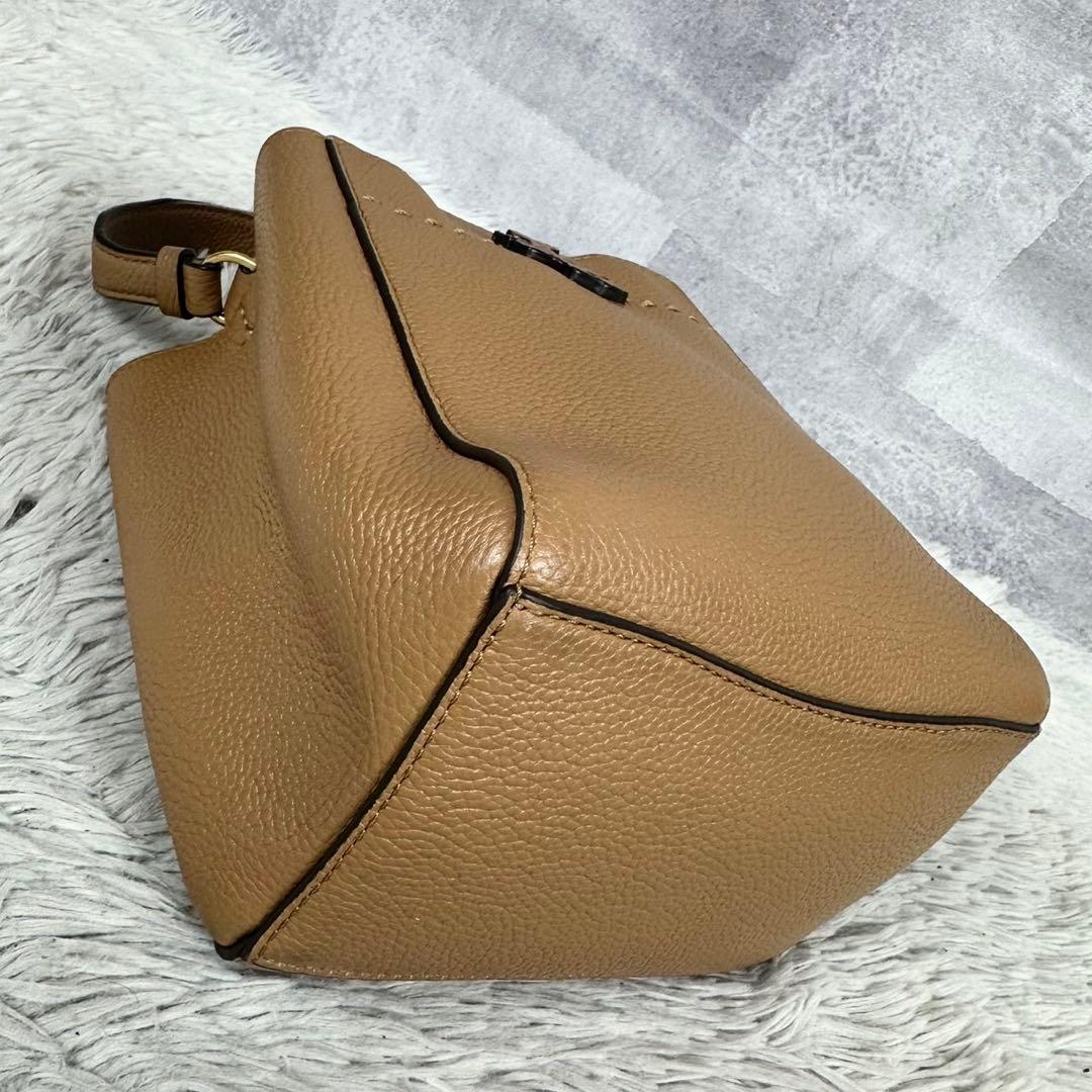 美品 TORY BURCH レザー マックグロー 2WAY ショルダーバッグ 茶