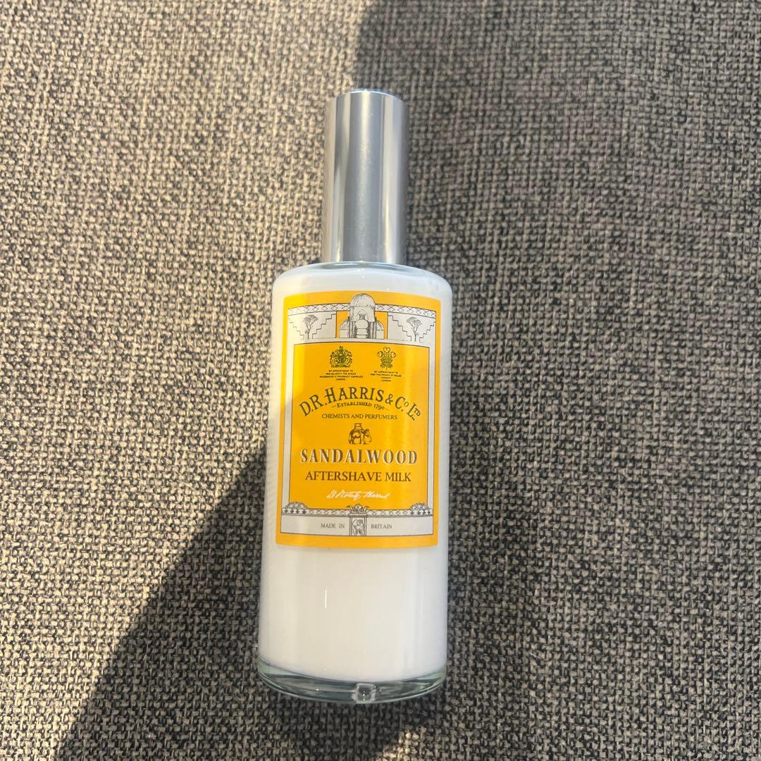DR HARRIS & CO. サンダルウッド ミルク クリーム