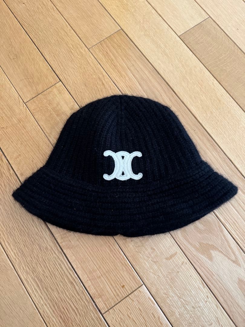 CELINE ニットクロシェハット 追跡付き発送【CELINE】 クロシェハット / シームレスカシミア (CELINE