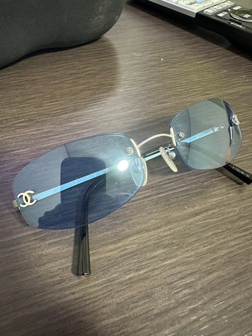 BLACKPINKジェニー着用】CHANEL オーバル サングラス ケース付き