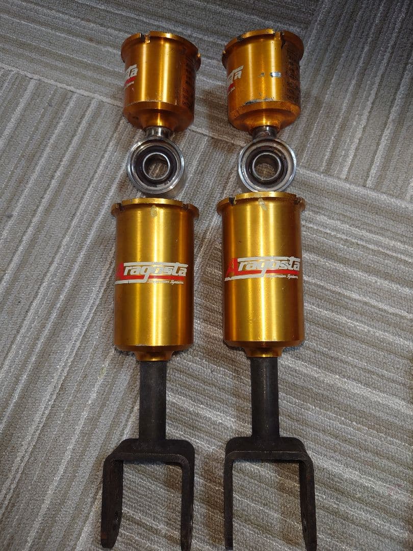 アラゴスタ 車高調　bnr34 bcnr33　オマケブラケット付属