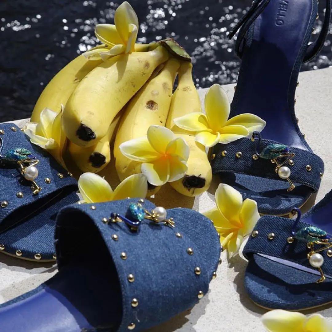 即完売品 yello chillout sliders#星あや#浜崎あゆみ愛用 - メルカリ