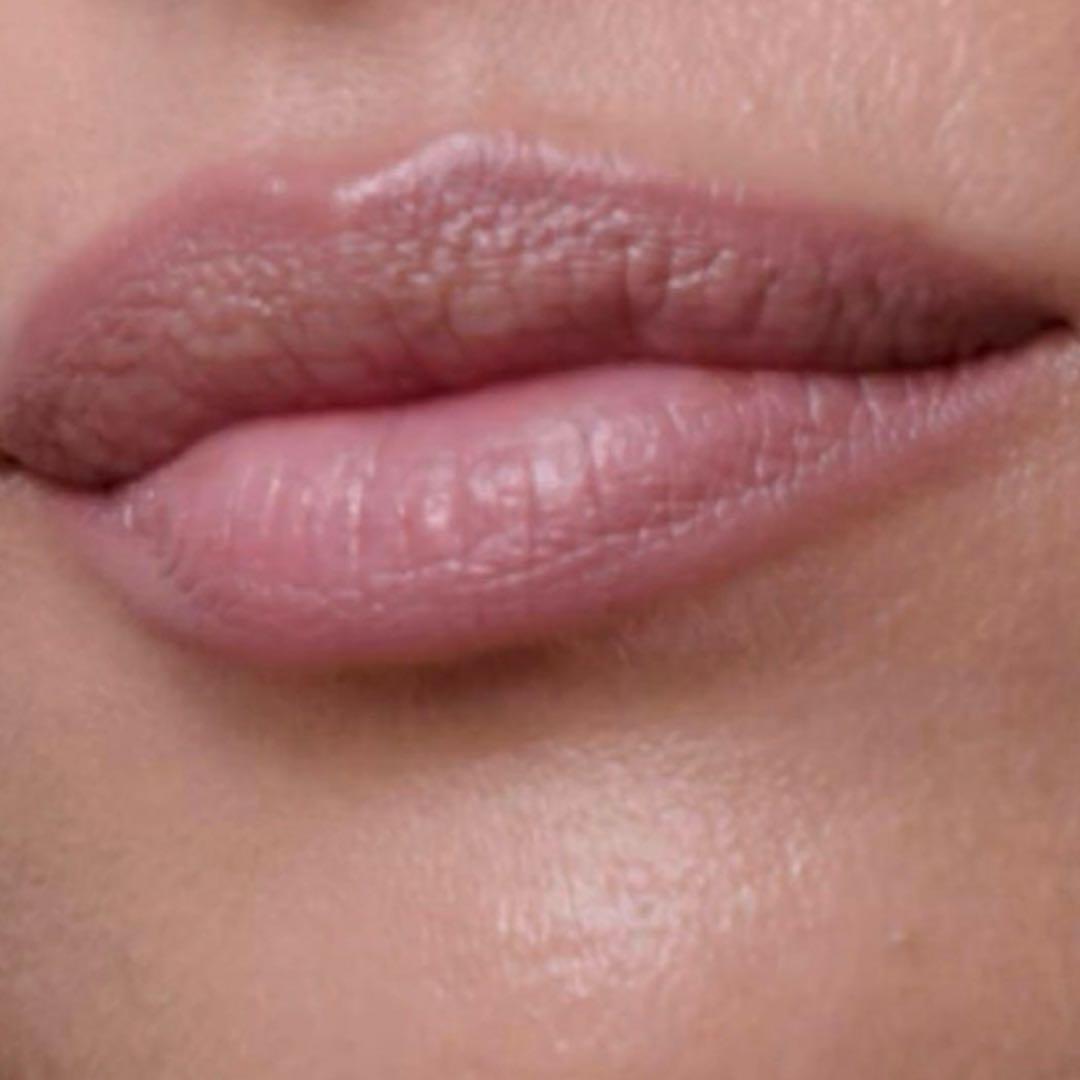 ラスト1点 RHODE ペプチド リップ シェイプ LIFT LIP SHAPE - メルカリ