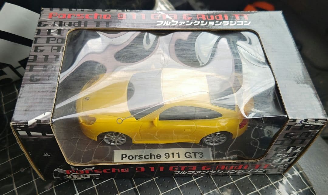 Porsche 911 GT3 イエロー ファンクション ラジコン たぶん未開封