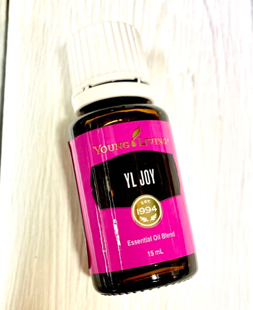 新品☆ヤングリビング ワイエルジョイ アロマ エッセンシャルオイル