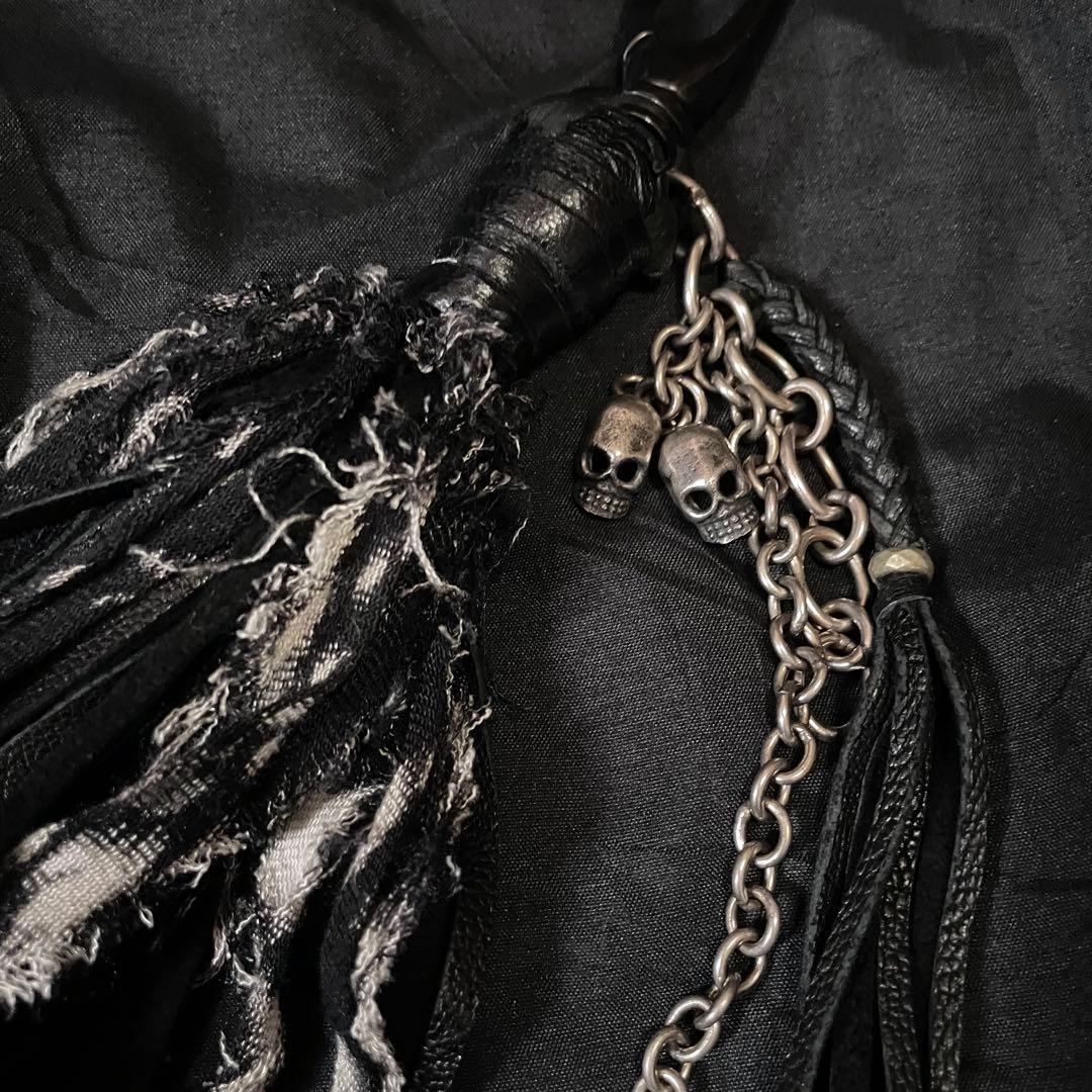 kmrii feather hook SKULL leather キーホルダー - メルカリ