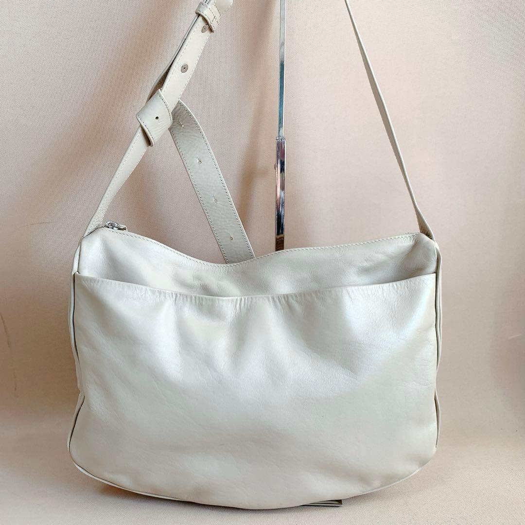 Miyu*様専用】イアパピヨネ 本革 スワローマチショルダーバッグ - メルカリ