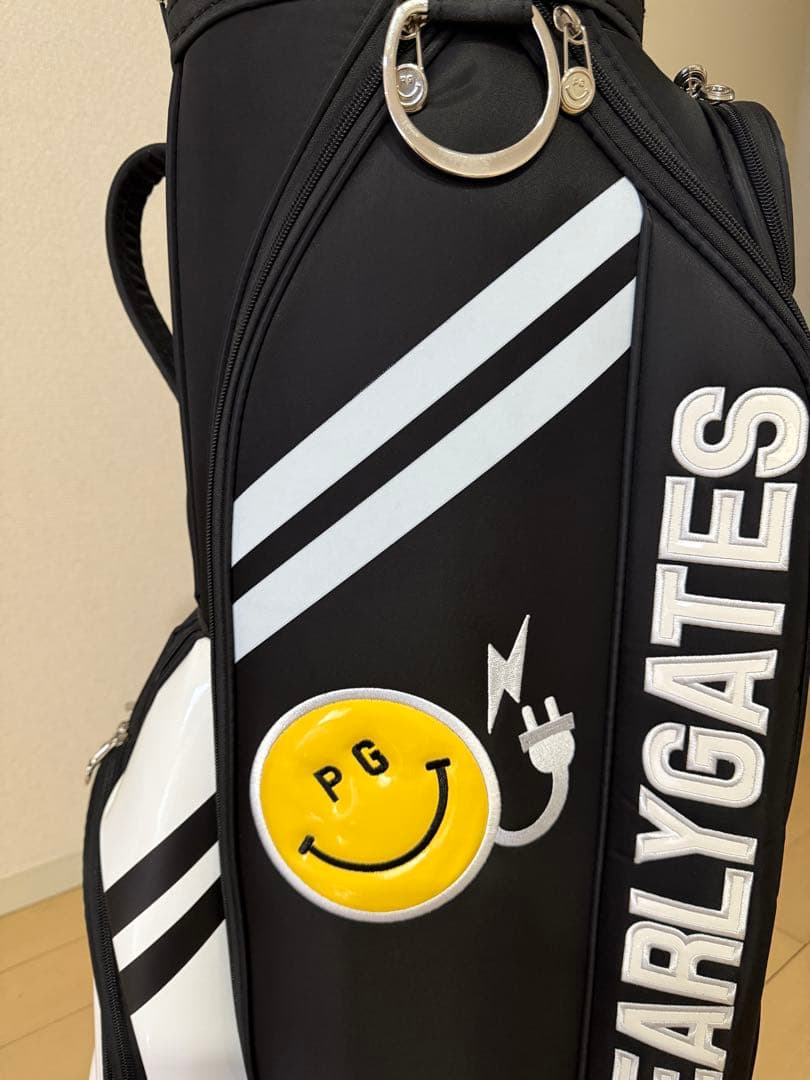 PEARLY GATES キャディバッグ スマイリーフェイス 合成革 キャスター