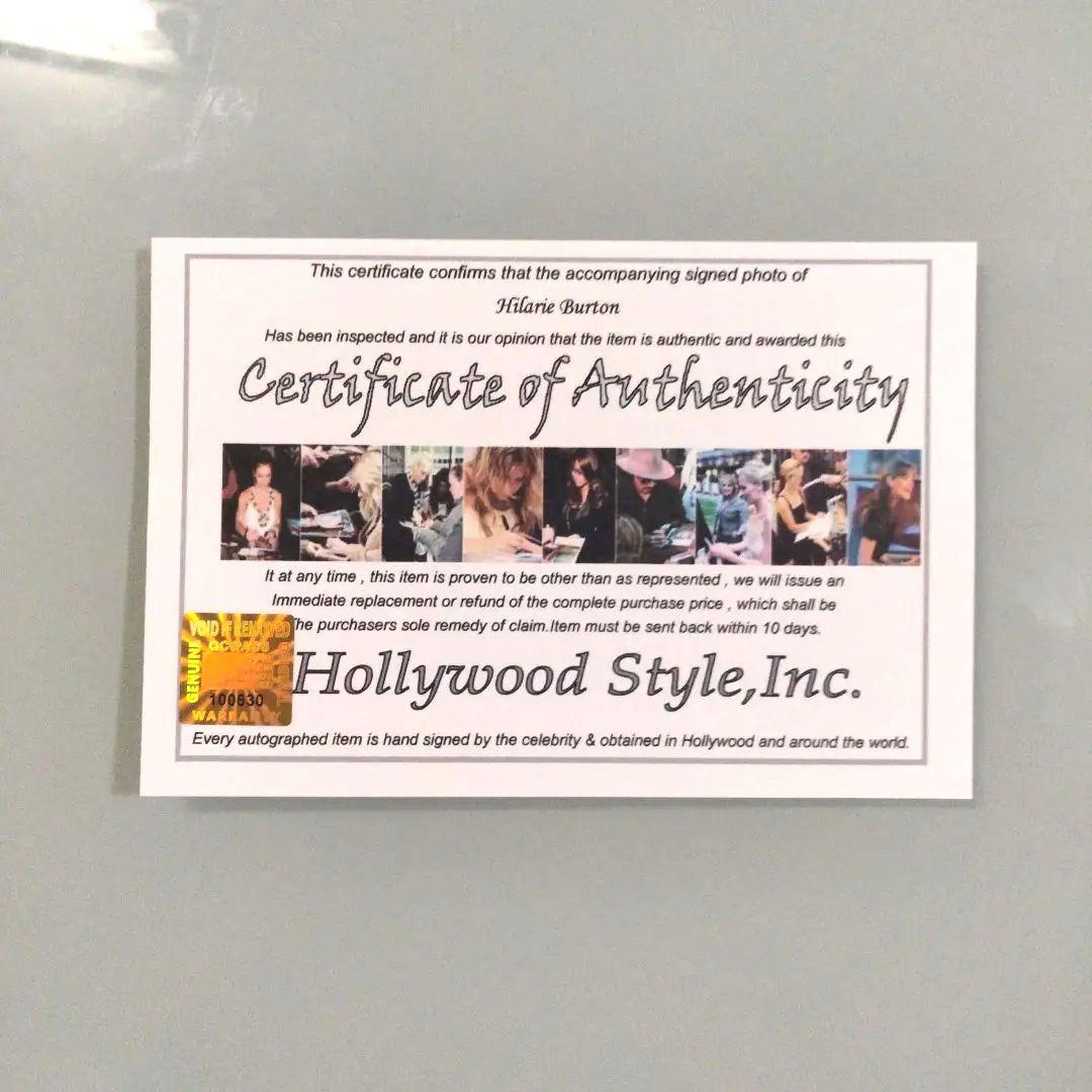 ヒラリー・バートン直筆サイン入り超大型写真 ウォーキングデッド