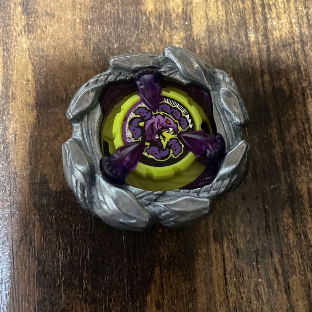 限定新品】オロチクラスタ6-60LF ベイブレードX た4 - メルカリ