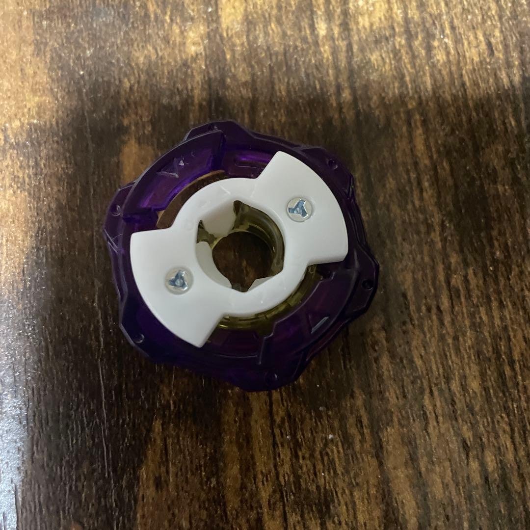 限定新品】オロチクラスタ6-60LF ベイブレードX た4 - メルカリ