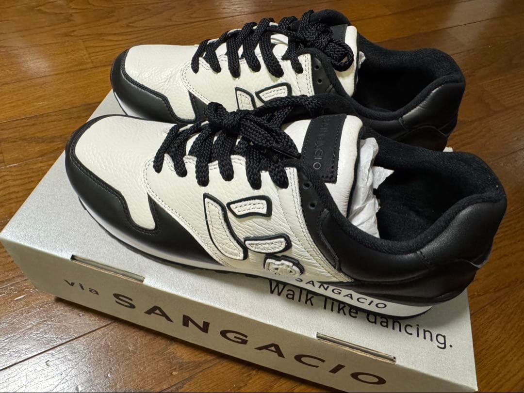 SANGACIO ホワイト/ブラック スニーカー 中古・古着通販】Sangacio (サンガッチョ) スニーカー ブラック