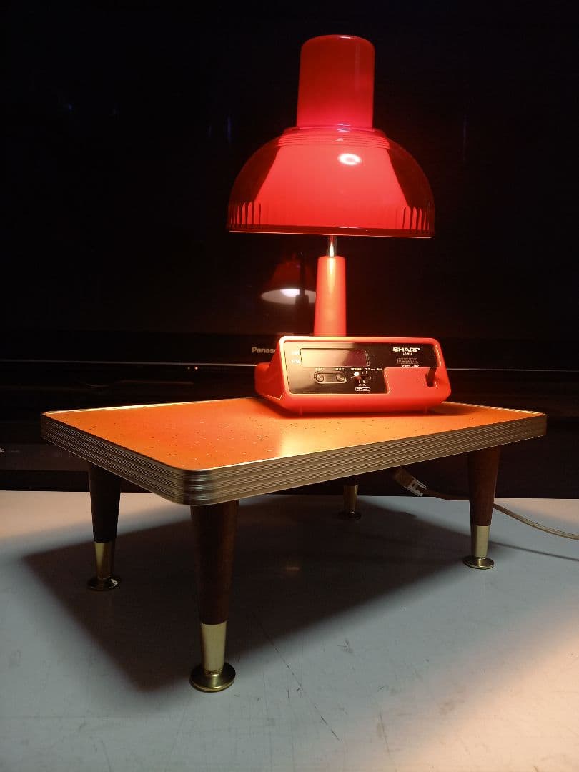 レア レトロ ポップ スペースエイジ フレーク デザイン 赤 サイド テーブル