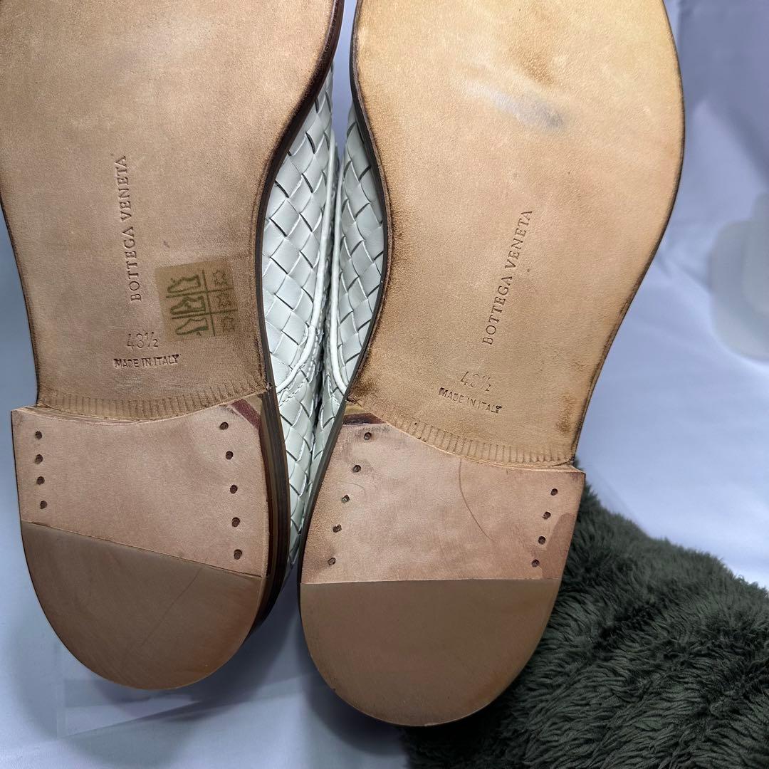 新品未使用☆ボッテガヴェネタ☆革靴☆ホワイト☆イントレチャート☆本