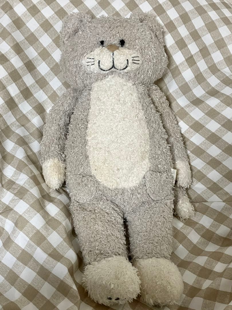 ねこのチャーミー りぶはあと 抱き枕 ぬいぐるみ グレー - メルカリ