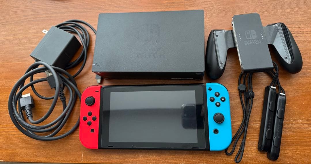 Nintendo Switch 赤/青 Joy-Con Amazon.co.jp: 【任天堂純正品】Joy-Con (L) ネオンレッド/ (R) ネオン