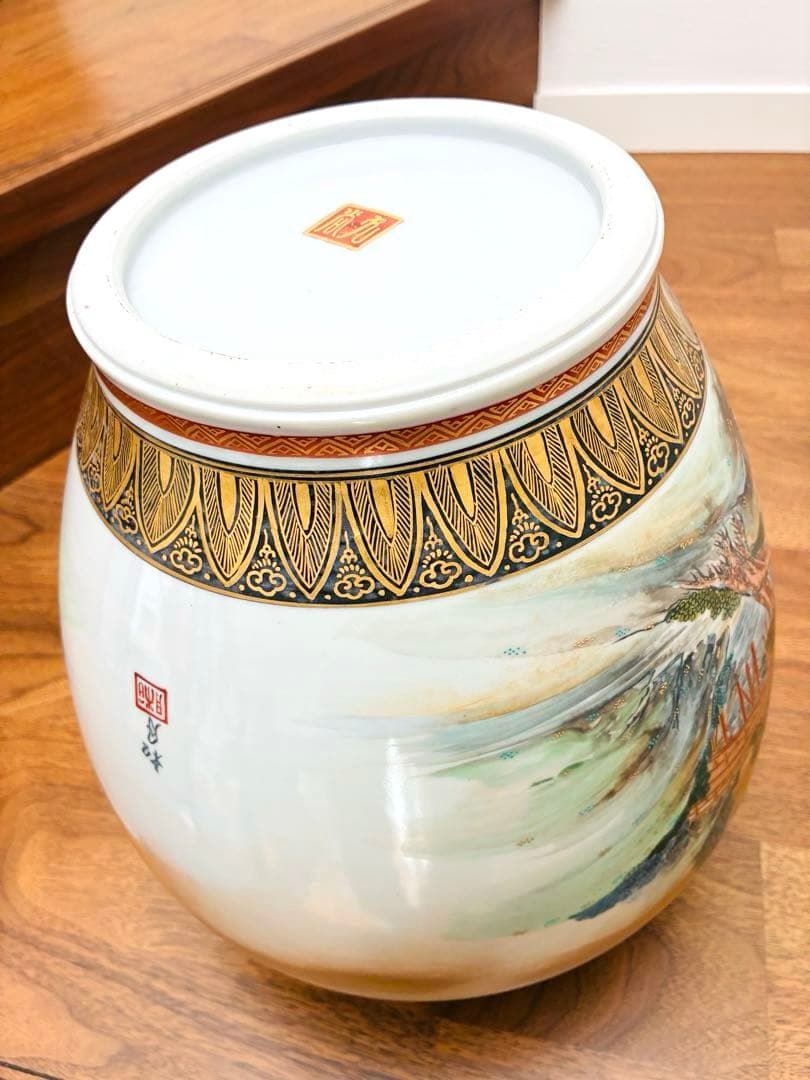 九谷焼】大きな花瓶（壺） 金箔装飾 九谷松月作 共箱付 - メルカリ