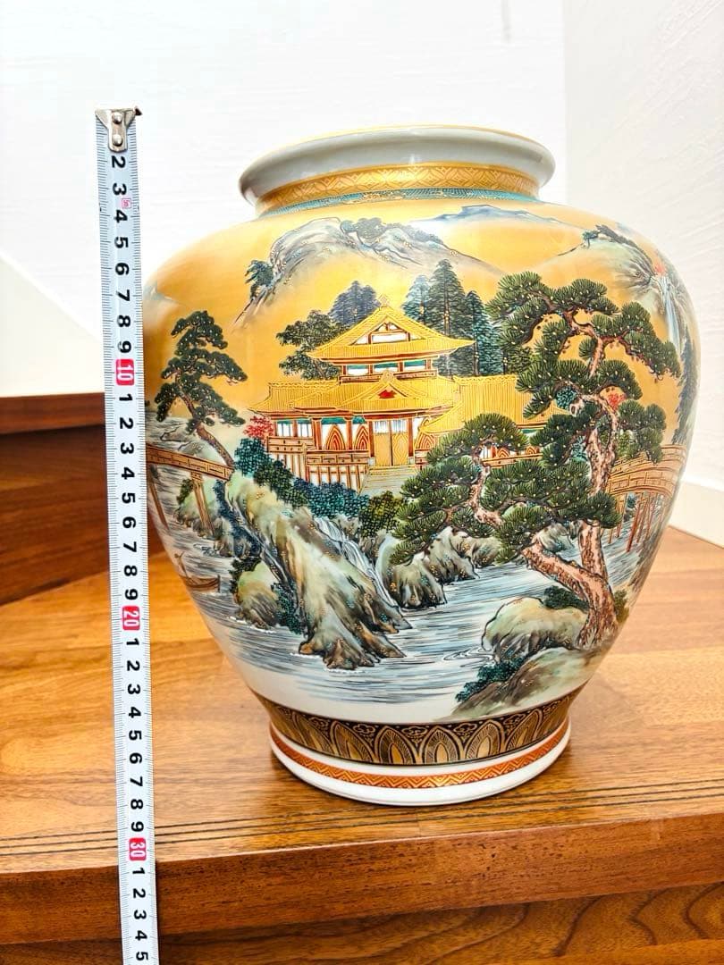 九谷焼】大きな花瓶（壺） 金箔装飾 九谷松月作 共箱付 - メルカリ