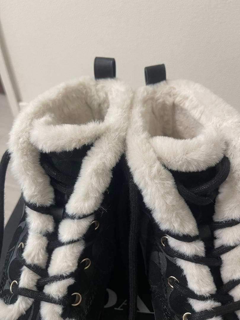 COACH ファー付きムートンブーツ ブラック