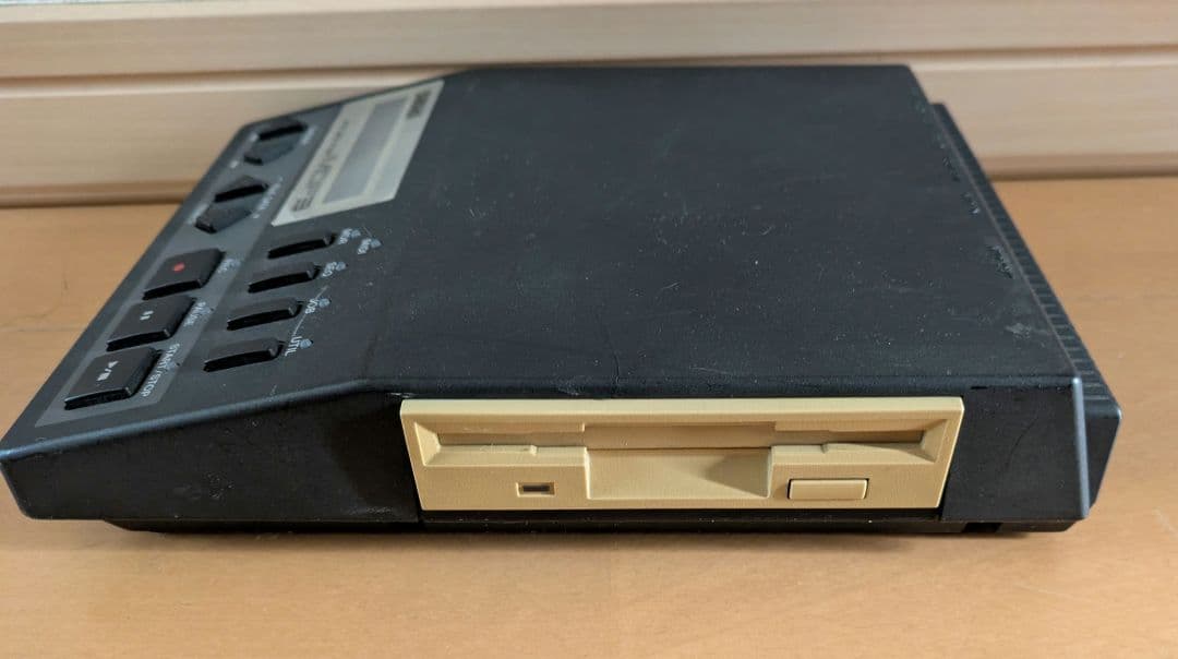 ヤマハ シンセサイザー EOS B700 MDF3 ジャンク扱い品 - メルカリ