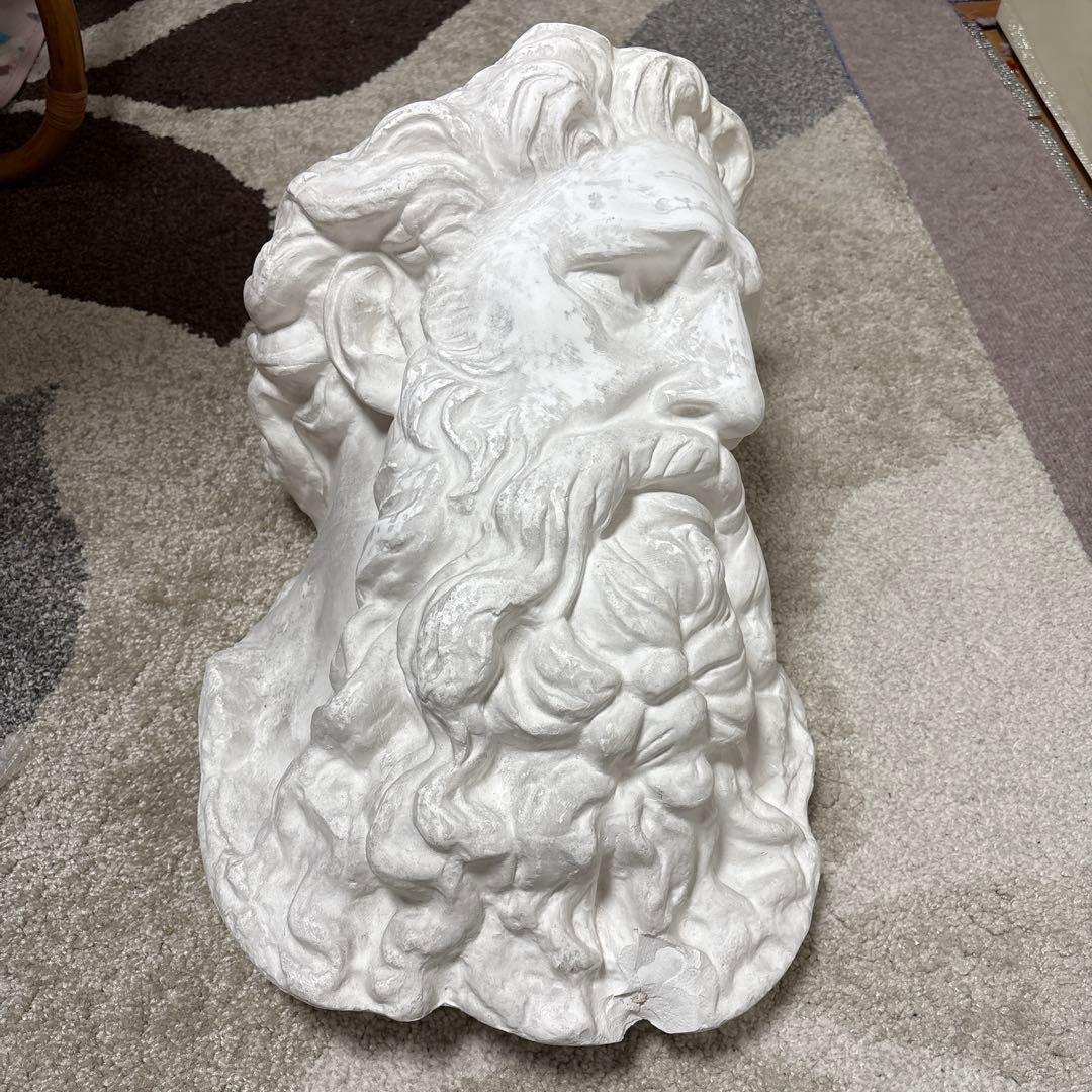 石膏像　チグリス大顔面　デッサン 定期的に通っているデッサン教室での一枚です。チグリス大顔面。今後は