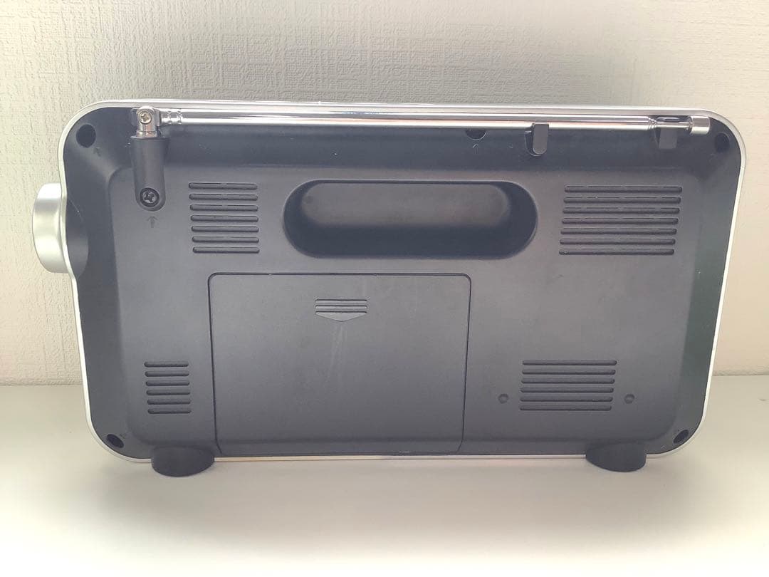 z542]ソニー PLLシンセサイザーポータブルラジオ ICF-M780N