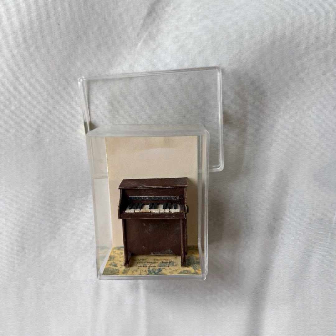 calin テディベア ぬいぐるみ　作家　ハンドメイド　ビスクドールハウス calin テディベア ぬいぐるみ 作家 ハンドメイド ビスクドールハウス