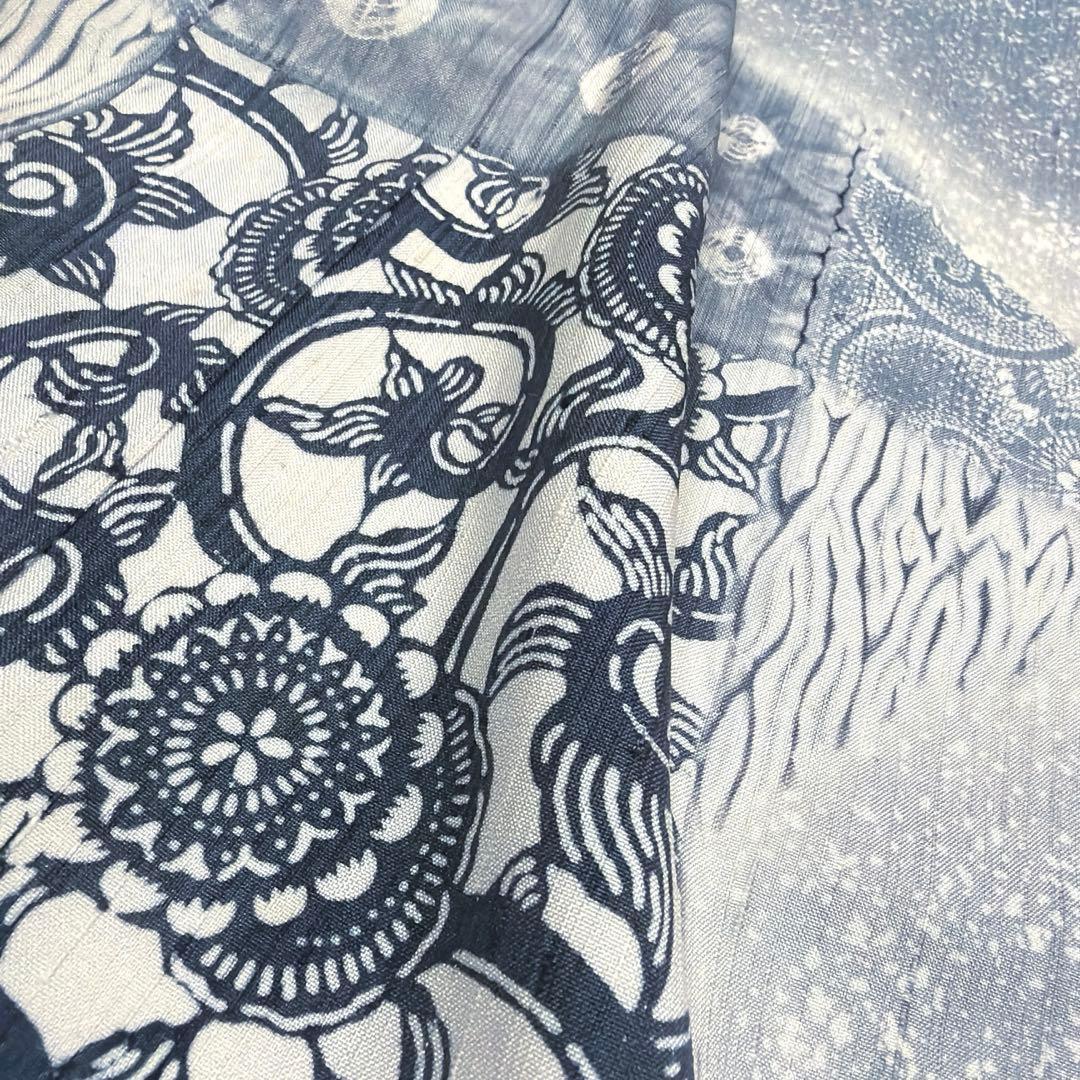 専用ページ　正絹　紬　付け下げ《流れ　花唐草》