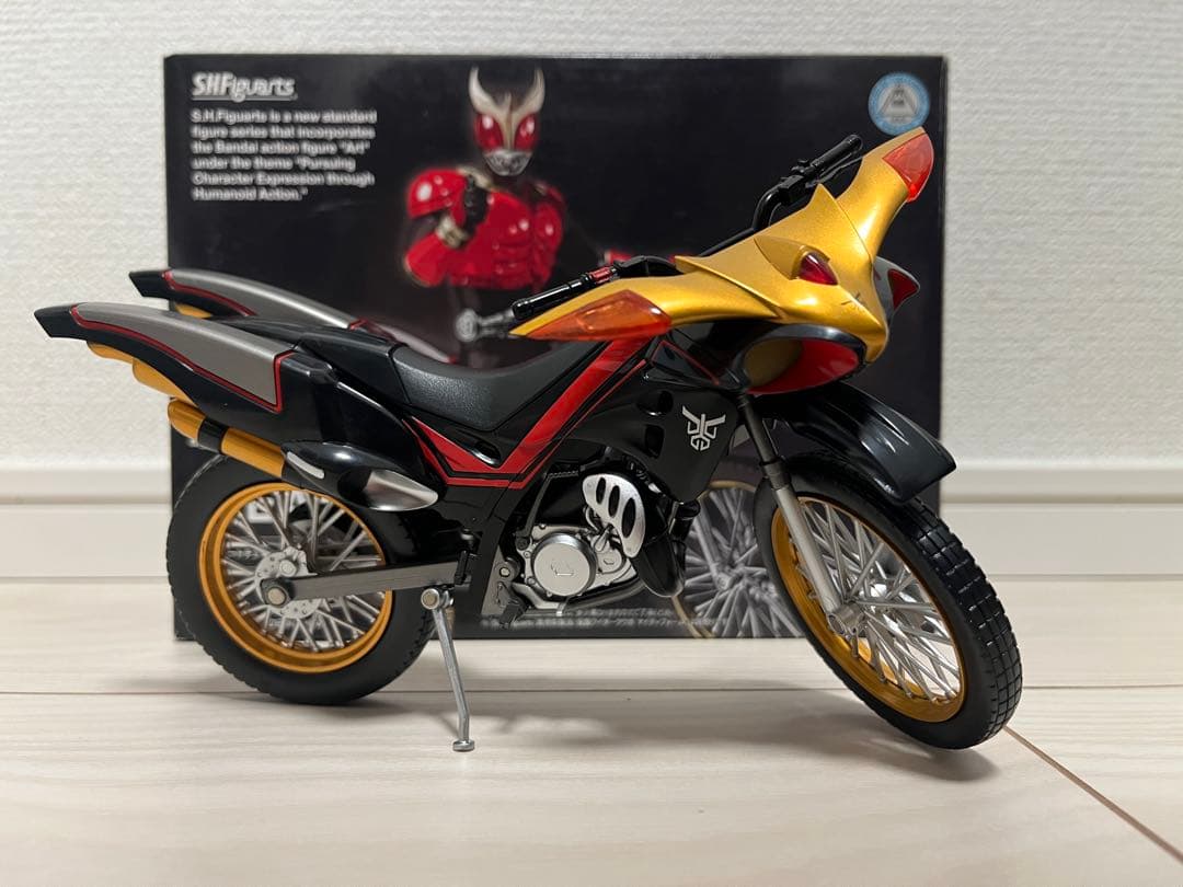 【TAKE】【開封済】S.H.Figuarts ビートチェイサー2000