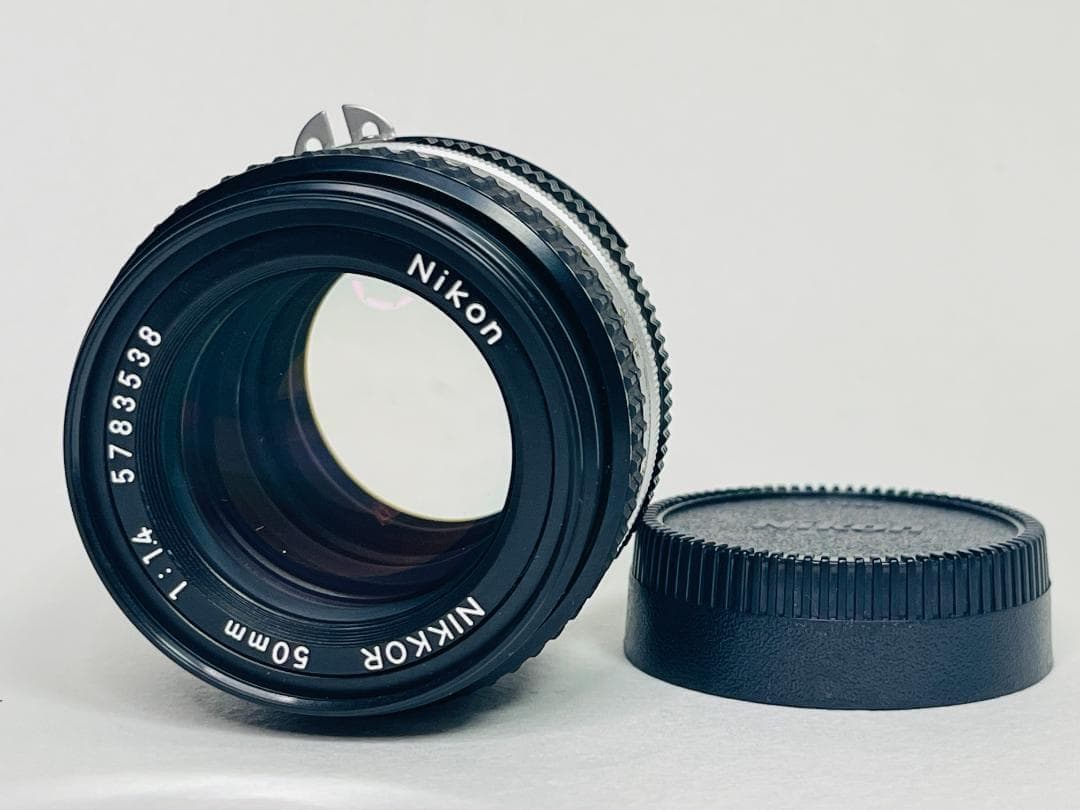 【美品】Nikon Ai-s NIKKOR 50mm F1.4【銘玉標準レンズ】 レンズ(単焦点) Nikon Ai-S Nikkor 50mm f1.4 50mm f1.4が好きすぎて