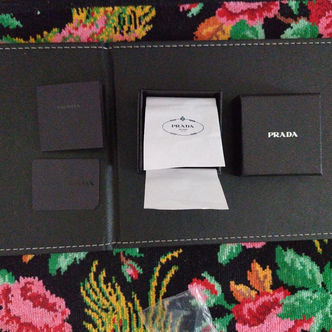 PRADA ☆パンダ型＆テディベア チャーム キーホルダー ストラップ 専用箱