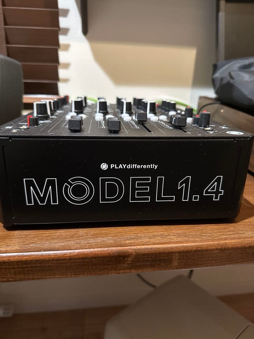 希少アナログミキサー】 PLAY differently MODEL1.4 - メルカリ