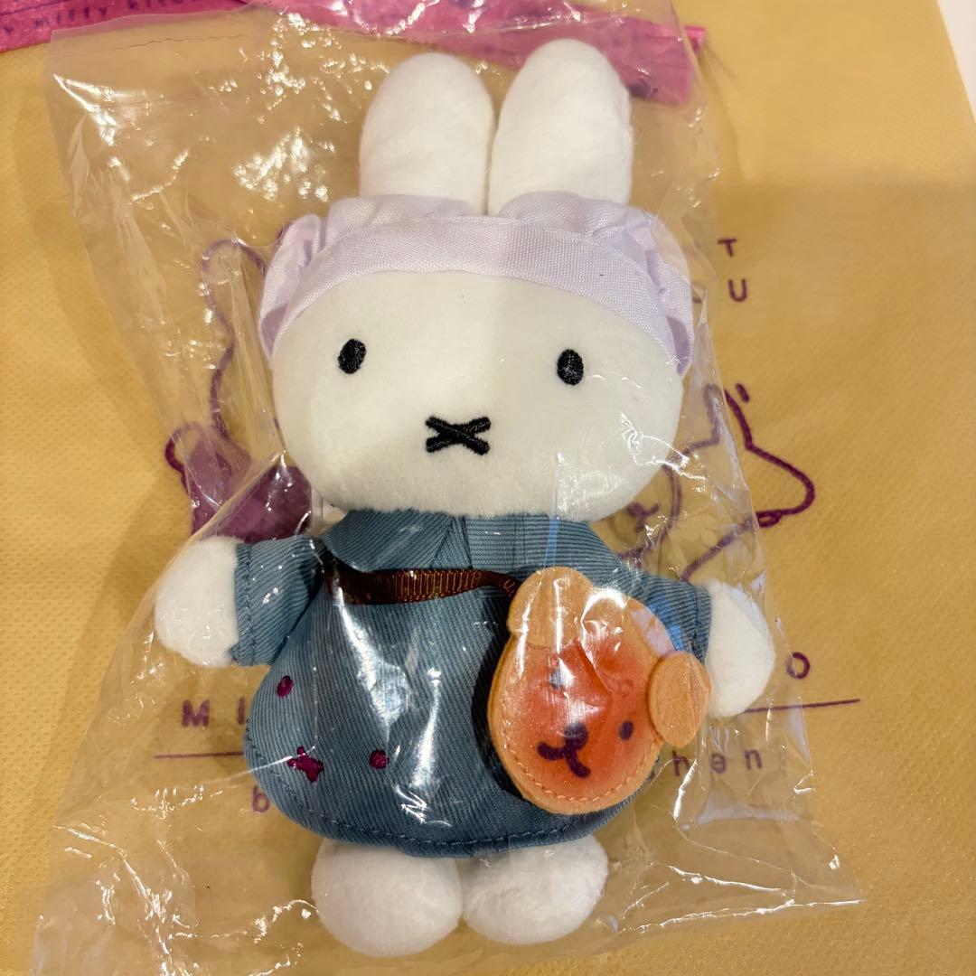 ミッフィー みっふぃーおやつ堂限定 エプロンワンピマスコット miffy