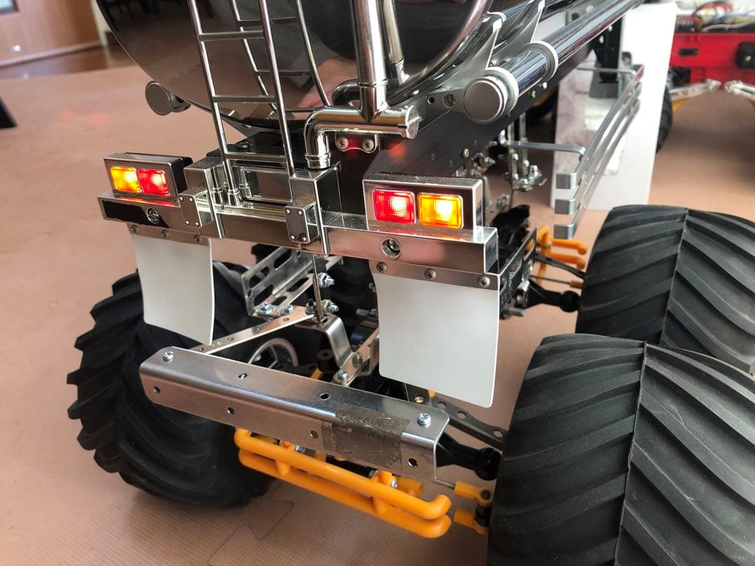 タミヤ ブルヘッド クラッドバスター 専用 4輪 タンクローリー 自家製