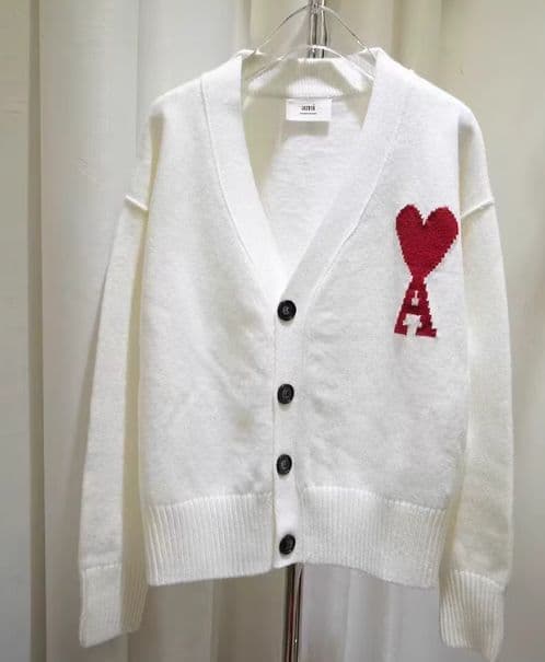 AMI PARIS ハート刺繍 セーター 秋冬ニット 男女兼用