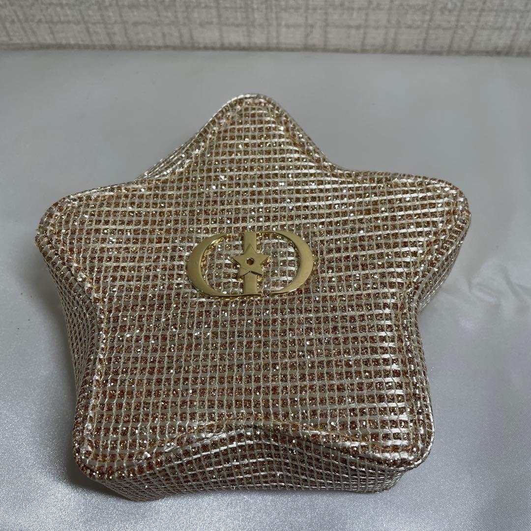 ケンケン様専用DIORクリスマスコフレ星形ポーチ2025年【新品】 - メルカリ