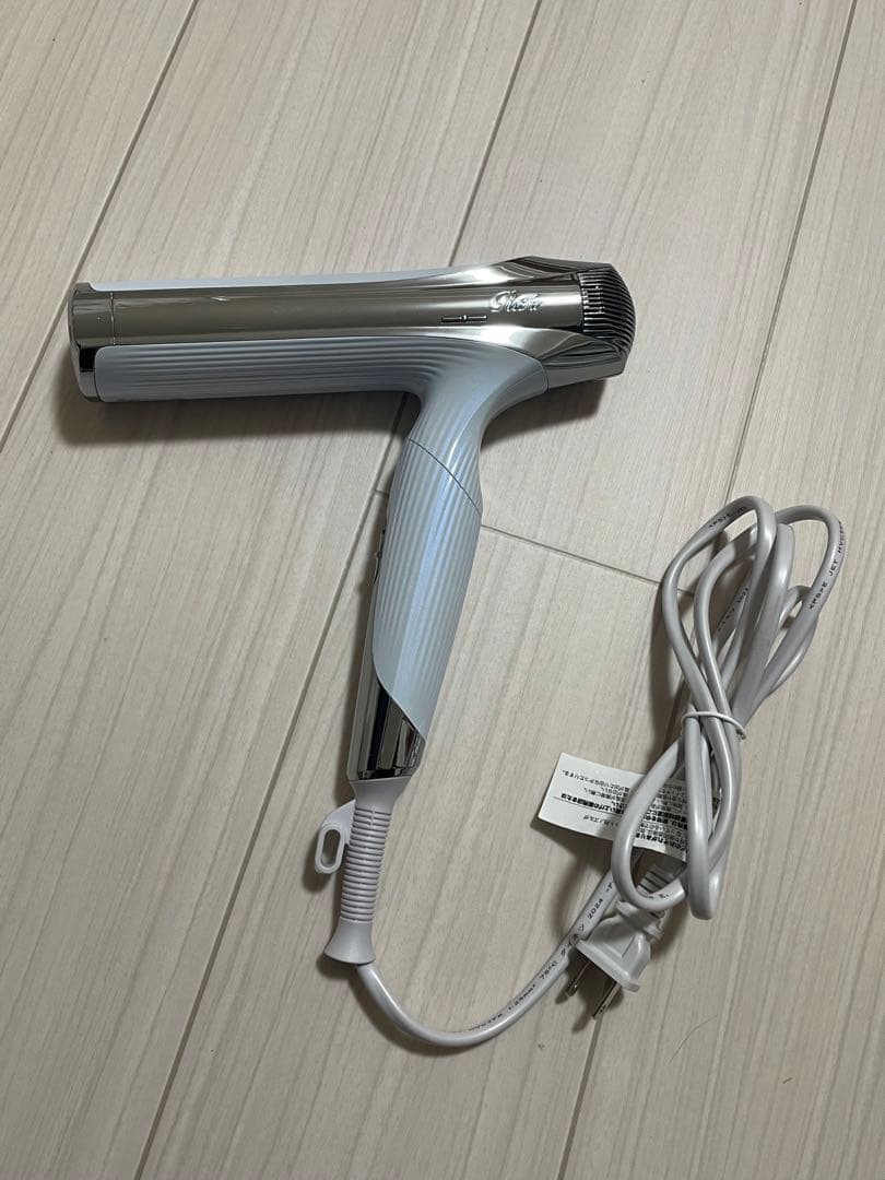 ジャンク リファ ビューティックドライヤー ホワイト リファビューテック ドライヤースマート | ドライヤー | ReFa（リファ