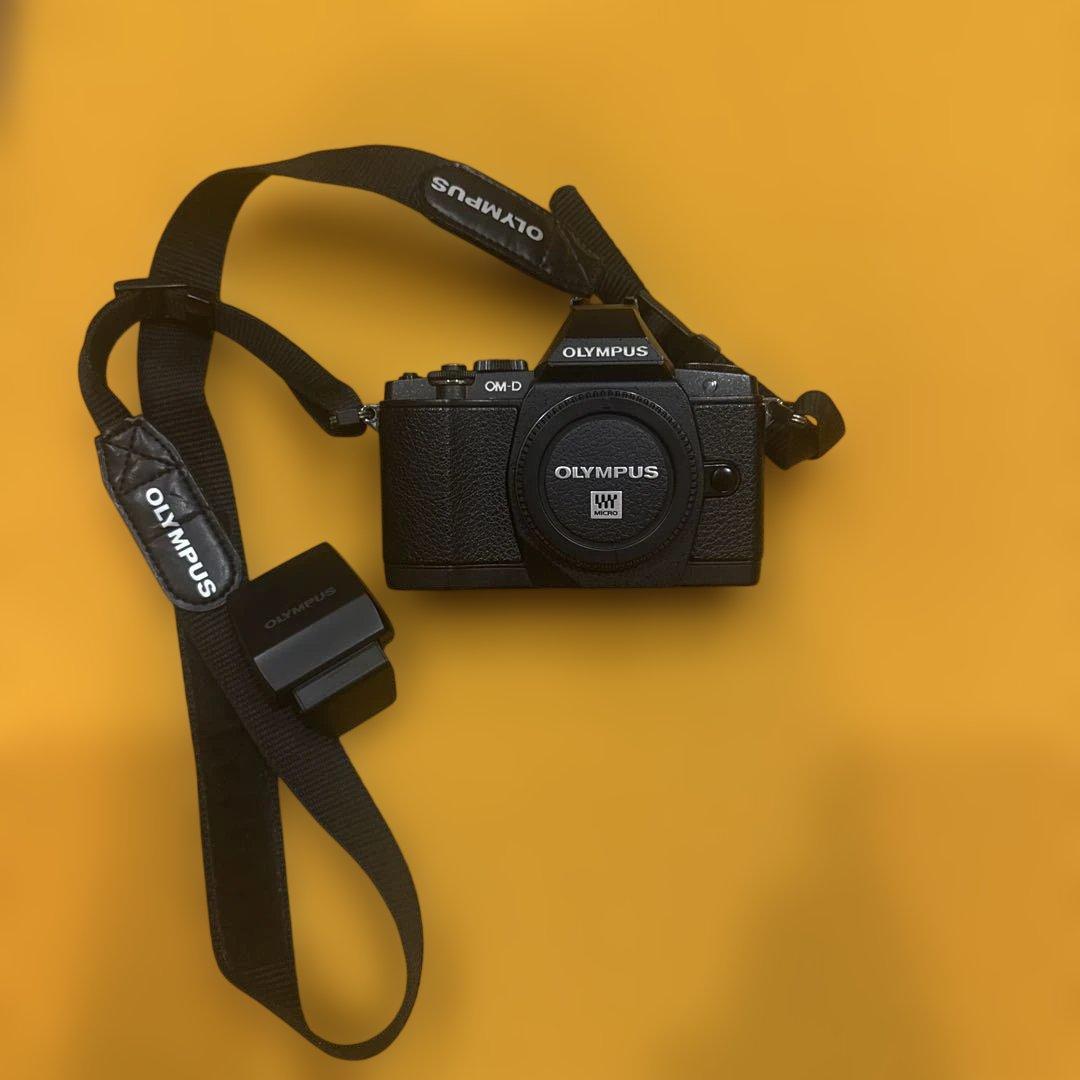 ジャンクOLYMPUS OM-D E-M5 デジタル一眼レフ - メルカリ