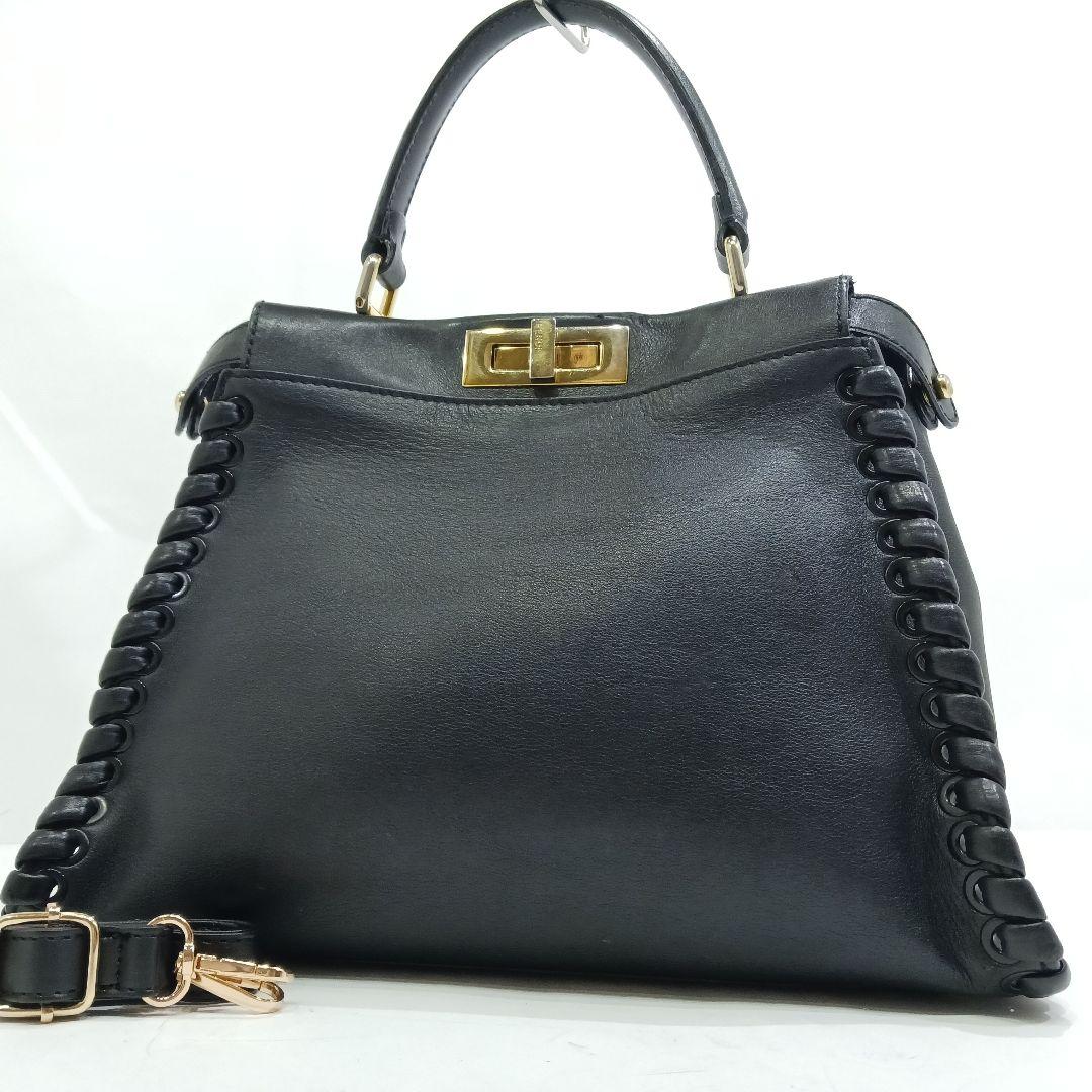 【現行似】フェンディ ピーカブー 2way ショルダー レザーハンドステッチ 黒 FENDI 手縫い ステッチ 入り 2WAY ブラック ピーカブー バッグ (FENDI