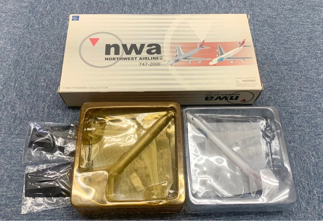 nwa northwest airlines 747-200F 2機セット Northwest Airlines Cargo Boeing 747-200F (Final Livery) - Features