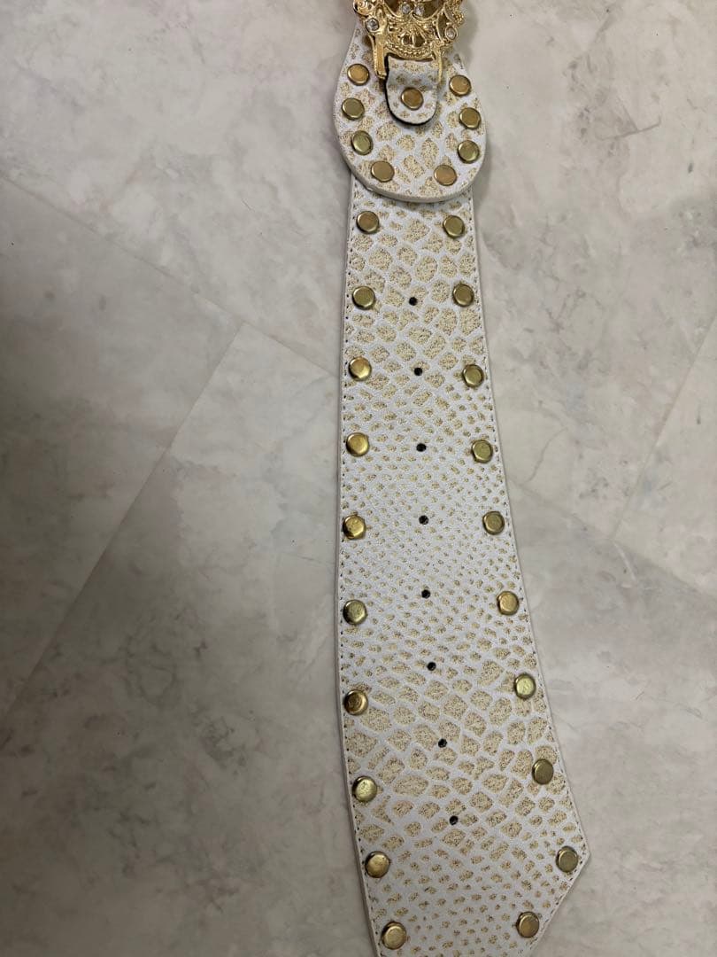 ゆりリリさん専用☆元祖d.i.a.ホワイト×ゴールドフェザーベルト