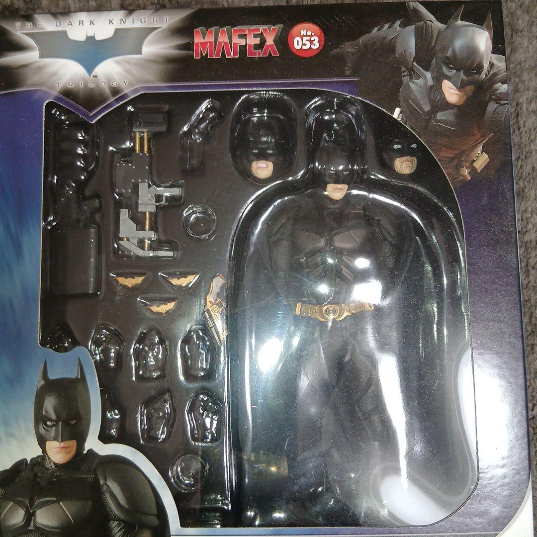 MAFEX　No.053 バットマン ザ・ダークナイト Ver.3 Amazon.co.jp: MAFEX マフェックス No.053 ダークナイト ライジング