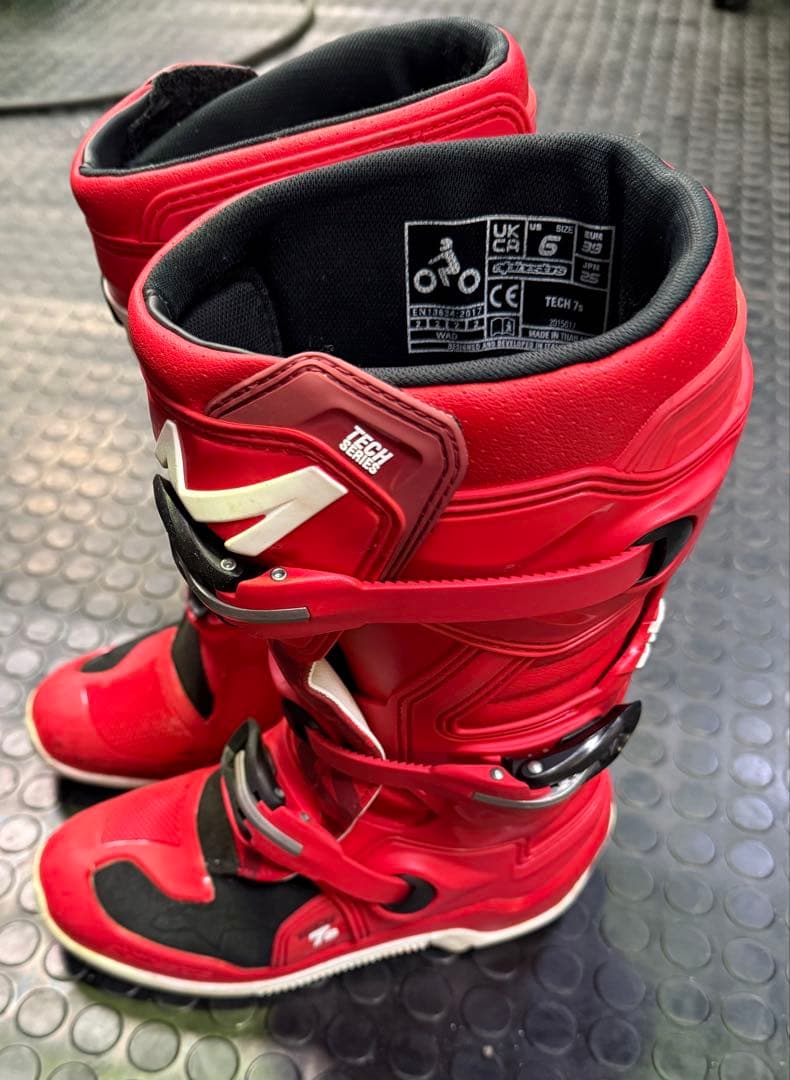 モトクロスブーツ　ユース、子供用　サイズ6 （25.0cm）アルパインスター7S