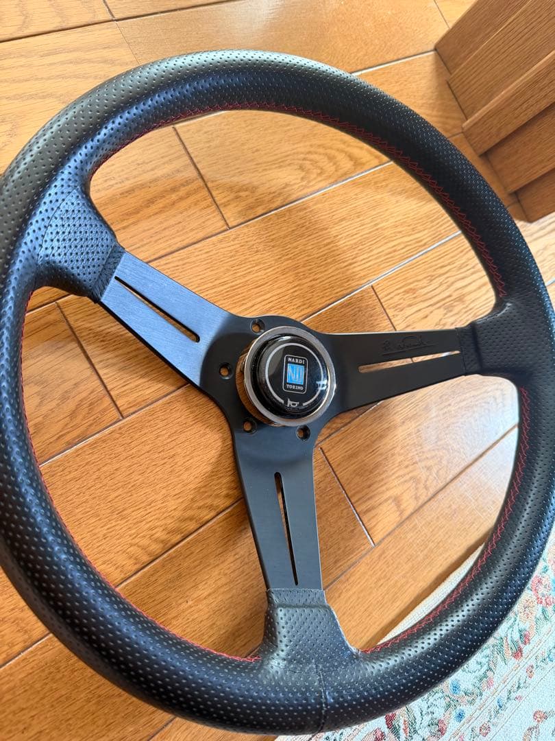 ナルディ タイプラリー クラシック 35Φ NARDI ステアリング NARDI [ NARDI CLASSIC LEATHER 35φ ] 350mm SPORTS TYPE ラリー