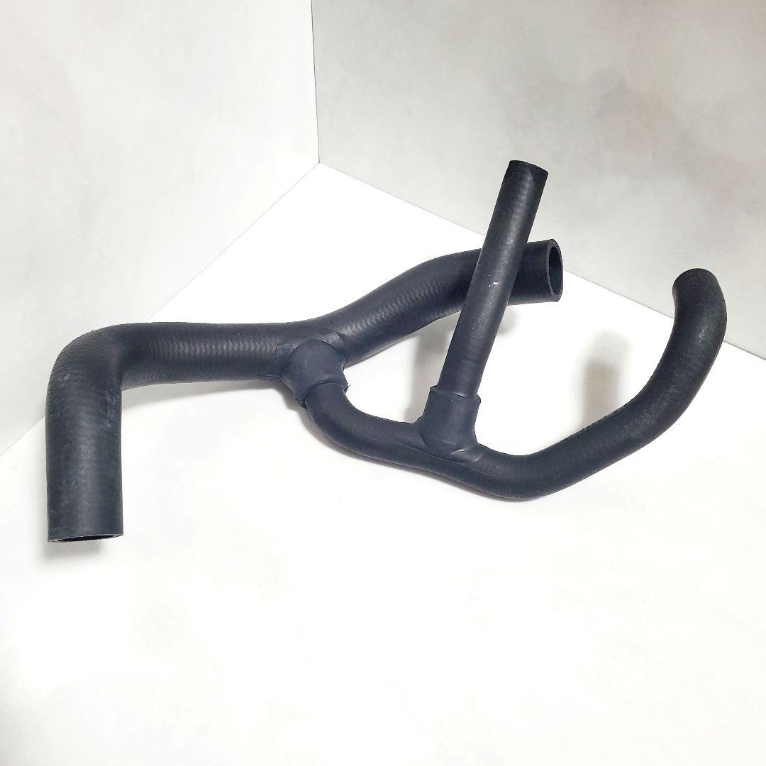 ローバーミニ 1.3i インジェクション車用 ラジエター ボトム ホース 新品