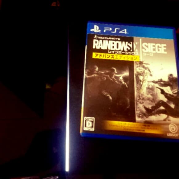 PS4　R6S Amazon.com: Tom Clancy's Rainbow Six Siege PS4 Playstation 4