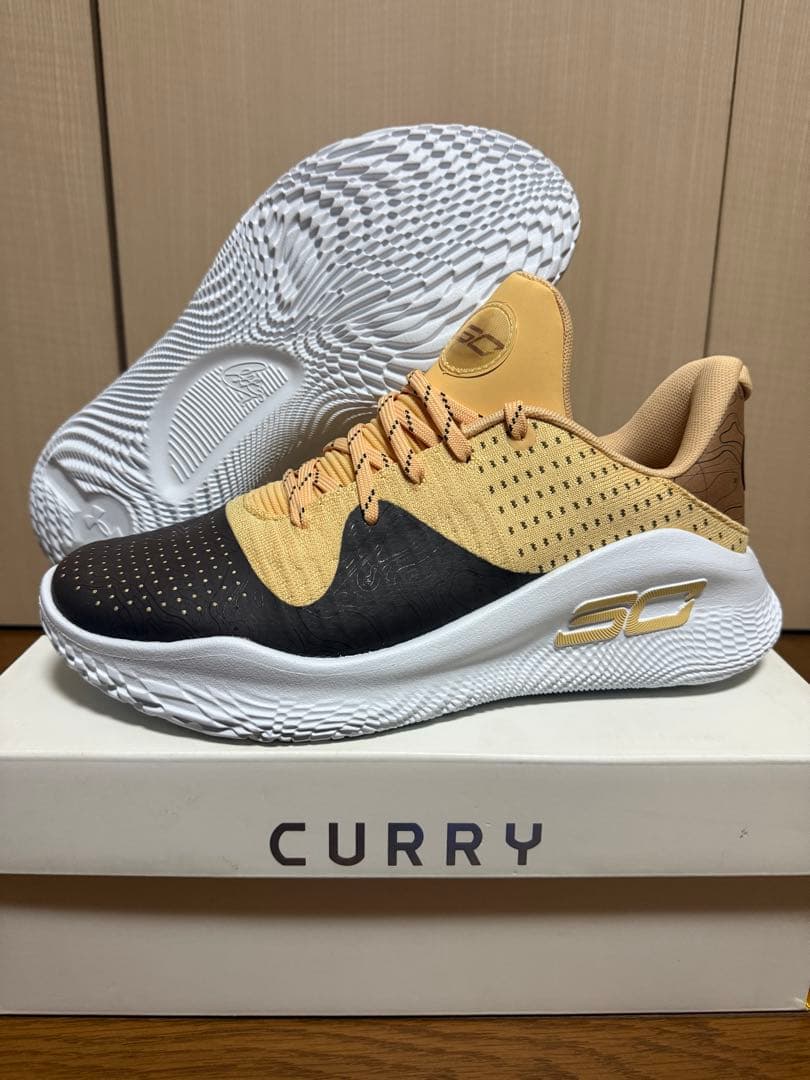 Curry 4 low flotro “Curry Camp” Curry 4 Low Flotro - Curry Camp