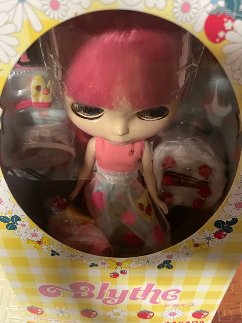 ネオブライス イチゴヘブン 新品未使用 輸送箱あり - メルカリ