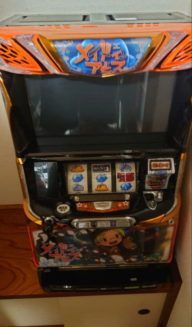 メイドインアビス 実機 コイン不要機付き スロット キャスター付