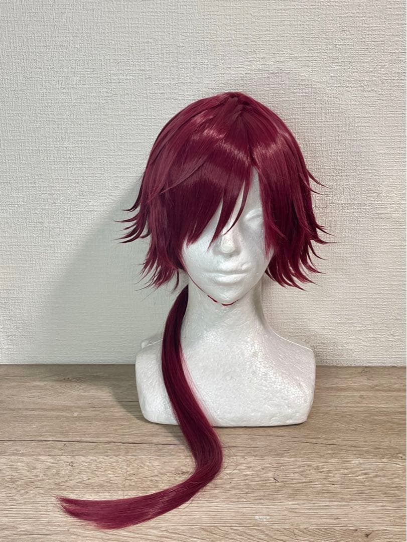値下げ中】にじさんじ ローレン・イロアス コスプレウィッグ - メルカリ